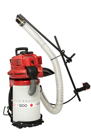 ODKURZACZ DO ORZECHÓW KASZTANÓW ŻOŁĘDZI CIFARELLI V1200B SPALINOWY PROFESJONALNY - FASHION GARDEN - OFICJALNY DYSTRYBUTOR - AUTORYZOWANY DEALER CIFARELLI