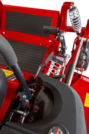 Traktorek Ferris ZERO-SKRĘT IS2600 deck 155cm