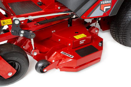 Traktorek Ferris ZERO-SKRĘT IS2600 deck 132cm