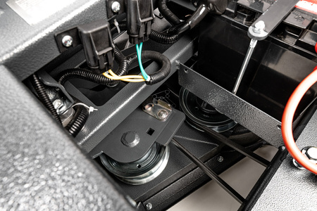 Traktorek Cedrus ZERO-SKRĘT C-TRAC-Z107 Loncin LC2P77F V-TWIN deck 107cm