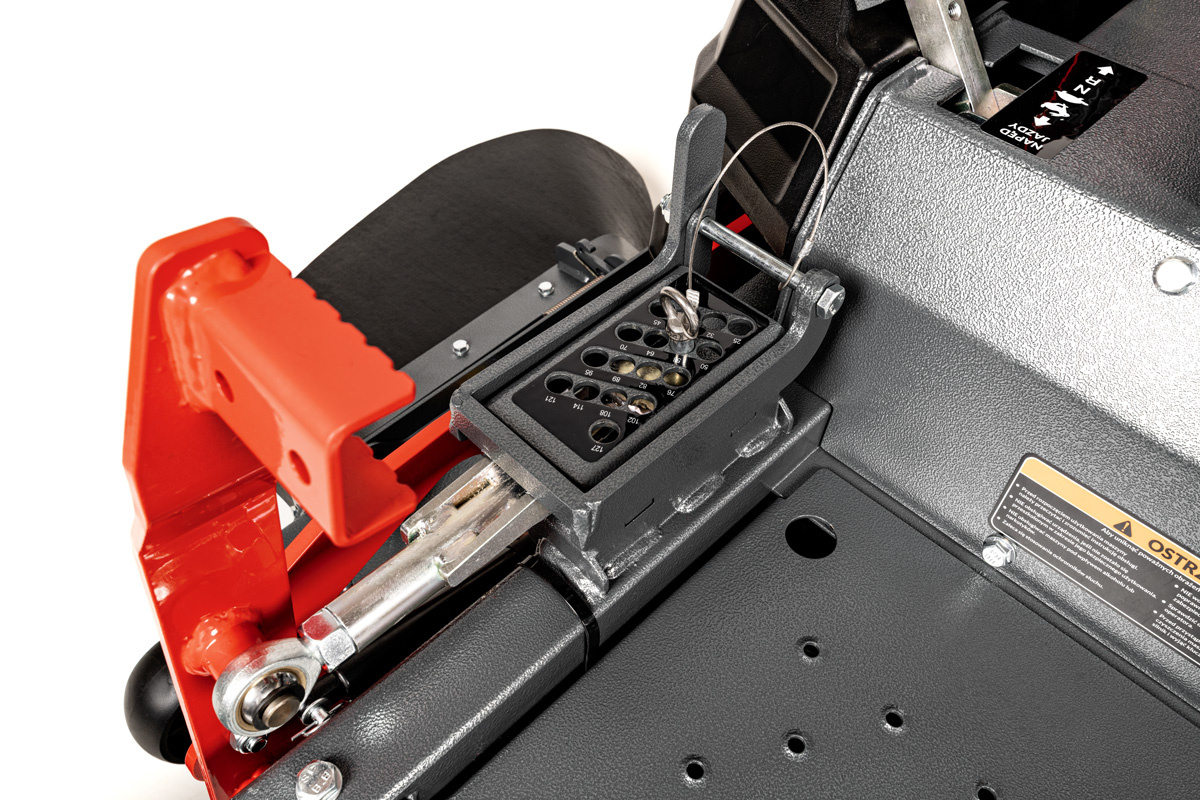 Traktorek Cedrus ZERO-SKRĘT C-TRAC-Z132 Loncin LC2P82F V-TWIN deck 132cm pol_pl_Traktorek-Cedrus-ZERO-SKRET-C-TRAC-Z132-Loncin-LC2P82F-V-TWIN-deck-132cm-22444_12