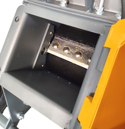 MASTERCUT GBK-150S ROZDRABNIACZ SPALINOWY REBAK DO GAŁĘZI 10cm / 15KM - MASTERCUT GBK-150S - FASHION GARDEN - OFICJALNY DYSTRYBUTOR