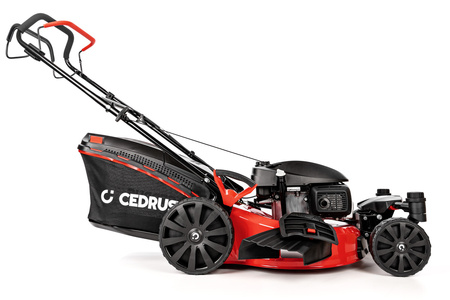 Kosiarka Cedrus CEDKS51S-H-ZT z napędem skrętne przednie koła