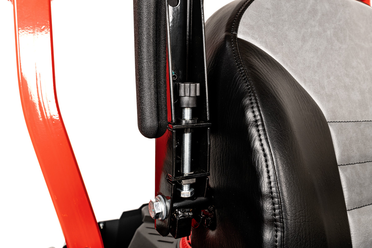 Traktorek Cedrus ZERO-SKRĘT C-TRAC-Z132 Loncin LC2P82F V-TWIN deck 132cm pol_pl_Traktorek-Cedrus-ZERO-SKRET-C-TRAC-Z132-Loncin-LC2P82F-V-TWIN-deck-132cm-22444_25