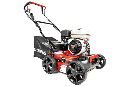 WERTYKULATOR SPALINOWY DO TRAWY CEDRUS WR01-H AERATOR 2w1 6 KM HONDA GP200 - FASHION GARDEN - OFICJALNY DYSTRYBUTOR - AUTORYZOWANY DEALER CEDRUS